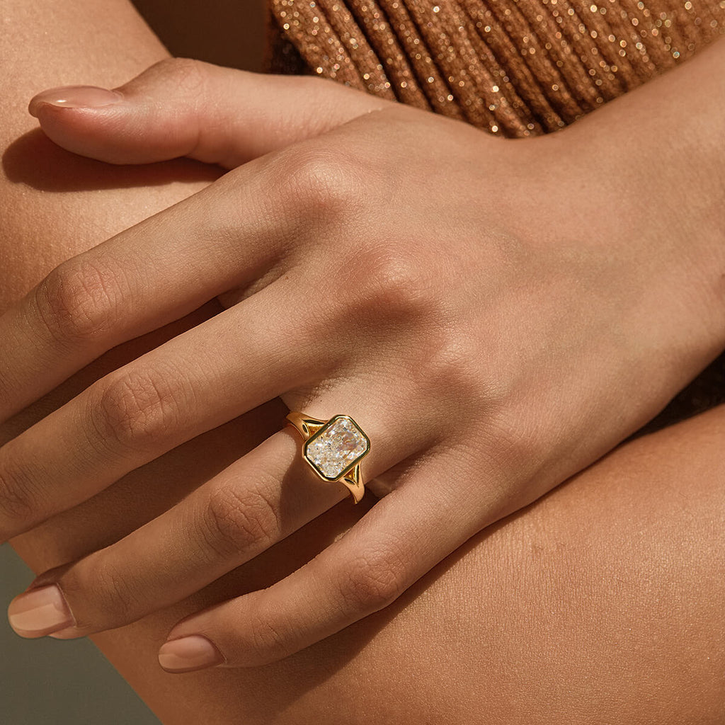 Louise Ring