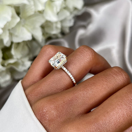 18K Gold Surprise Ring Wedding Set
