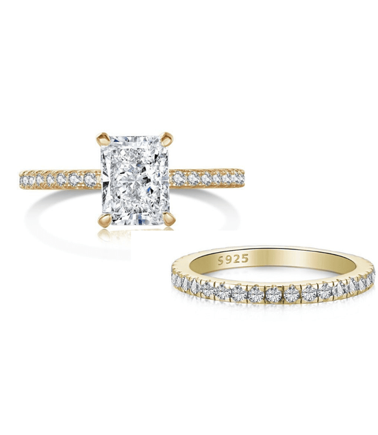 Gold Mini Surprise Ring Wedding Set